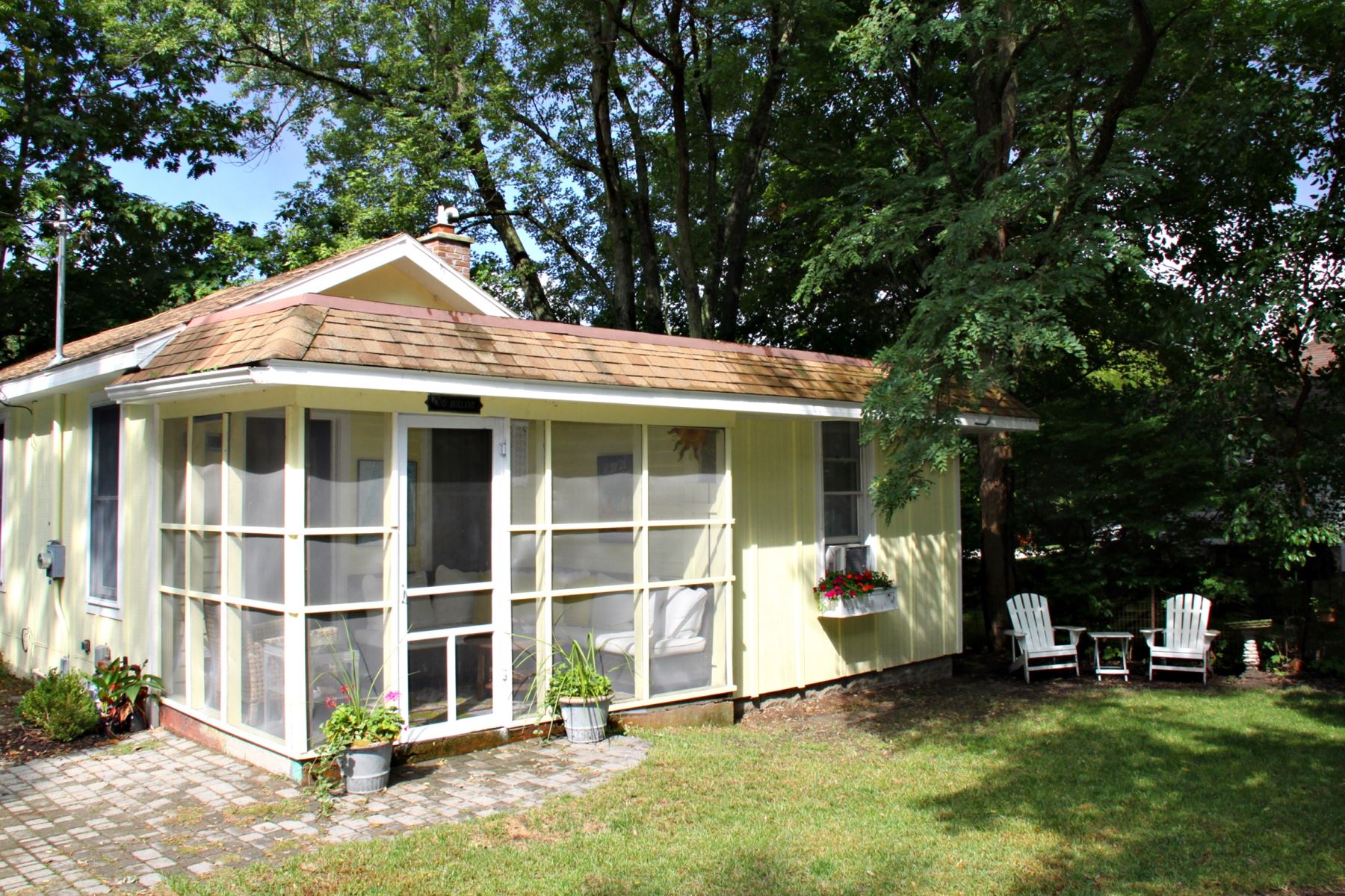 Mill Pond Realty Vacation Rental Sunshine Cottage